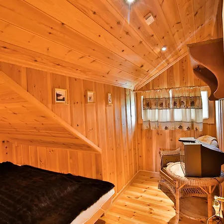 Chalet Grand Log With Fireplace And 12-14 Beds Beitostolen