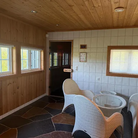 Grand Log With Fireplace And 12-14 Beds Feriehus Beitostolen