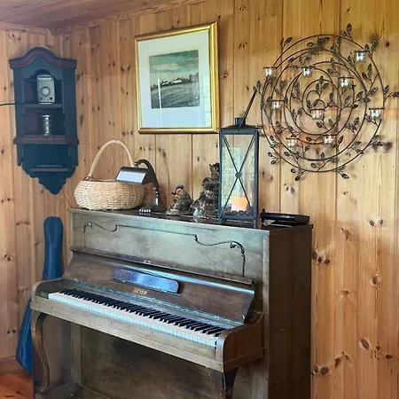 Grand Log With Fireplace And 12-14 Beds * Beitostolen
