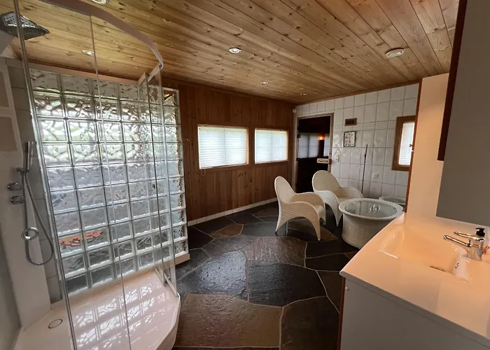 Grand Log With Fireplace And 12-14 Beds Prázdninový dům *