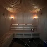 Grand Log With Fireplace And 12-14 Beds