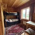 Grand Log With Fireplace And 12-14 Beds Dom wakacyjny *